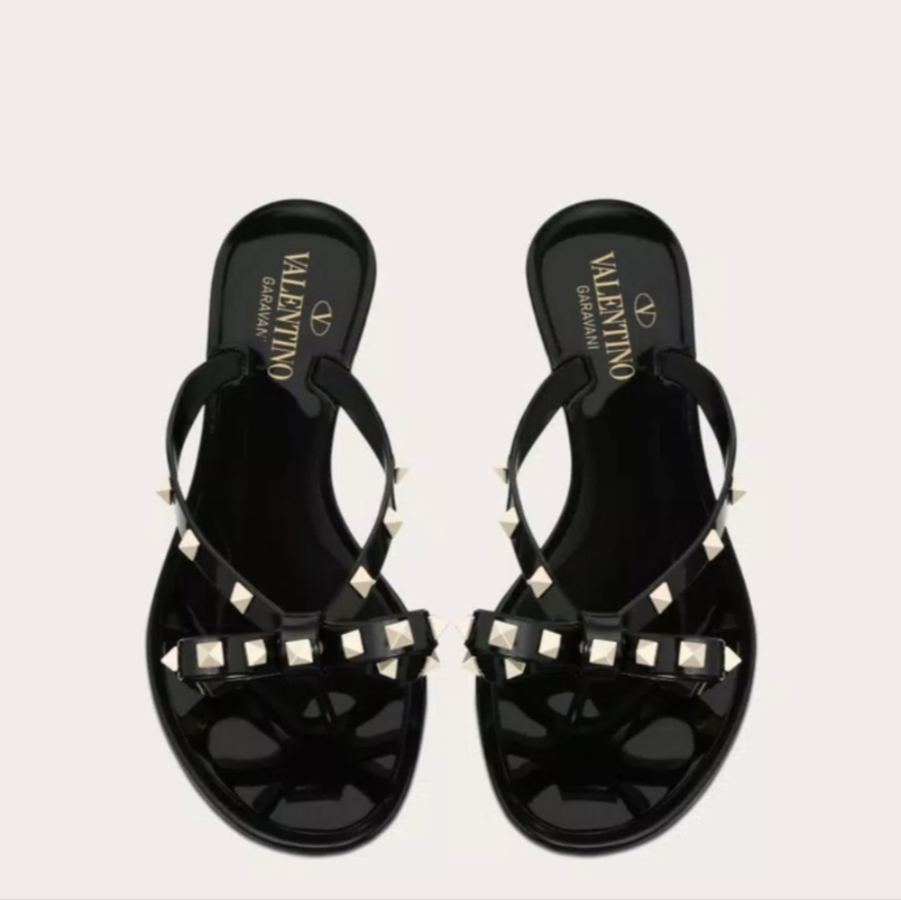 Valentino Garavani Rockstud Rubber PVC Sandals - Picture 5 of 16